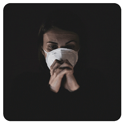 girl_with_facemask1